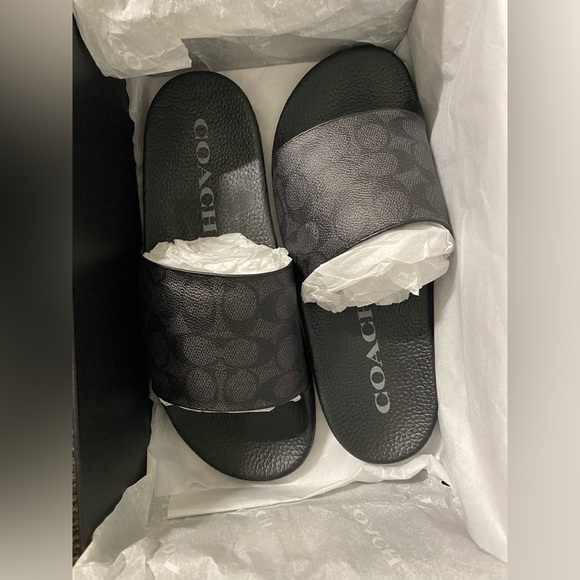 “SOLD“ - Picture 2 of 7